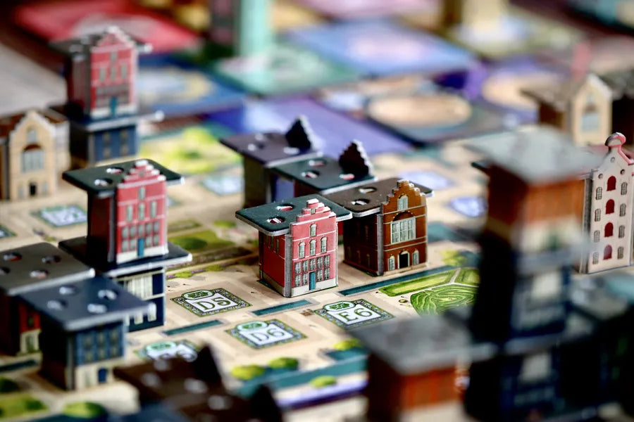 Chartered: Building Amsterdam